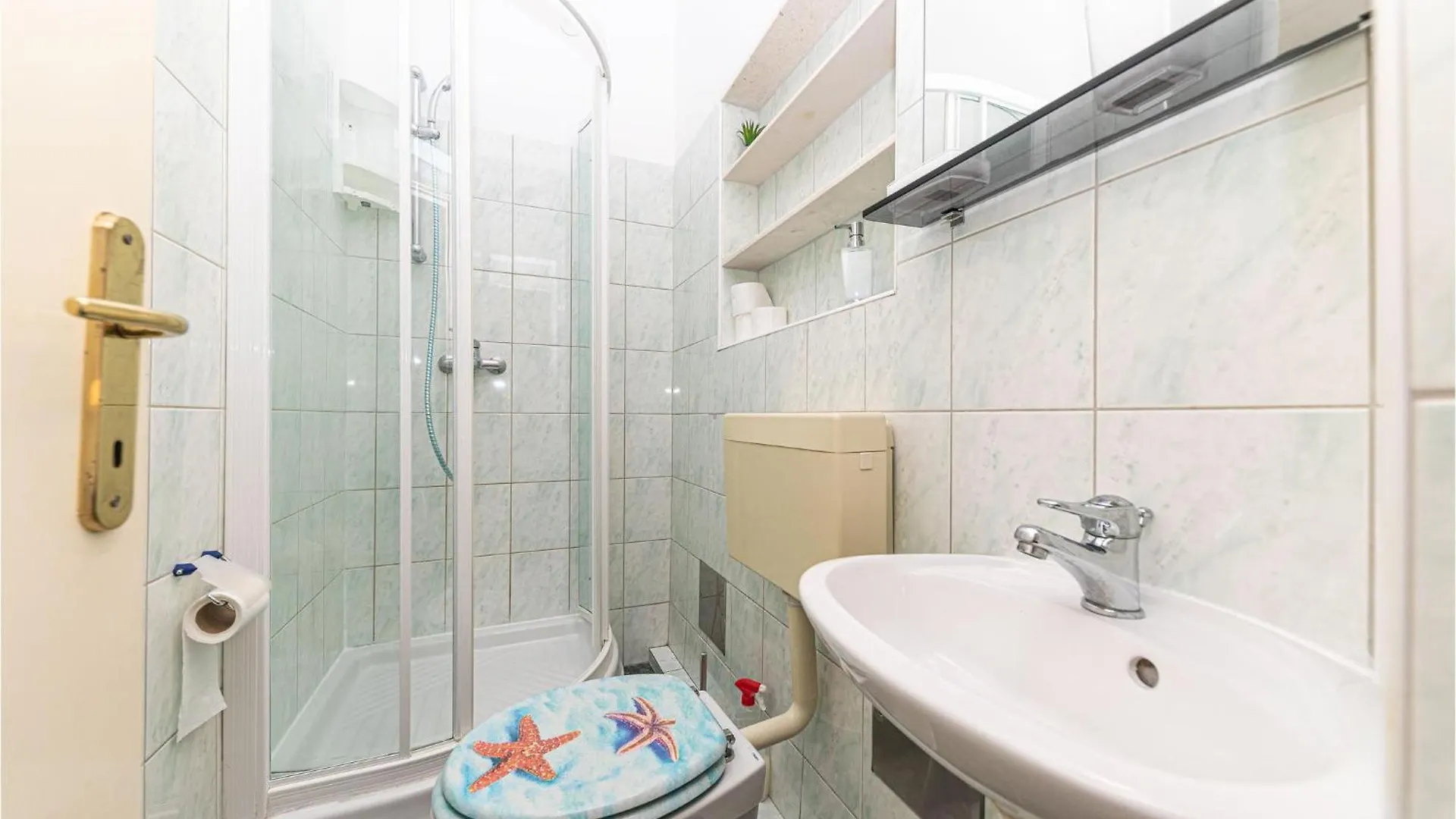 Beautiful Apartment In Kastel Stafilic Kastela 0*,  Croatia
